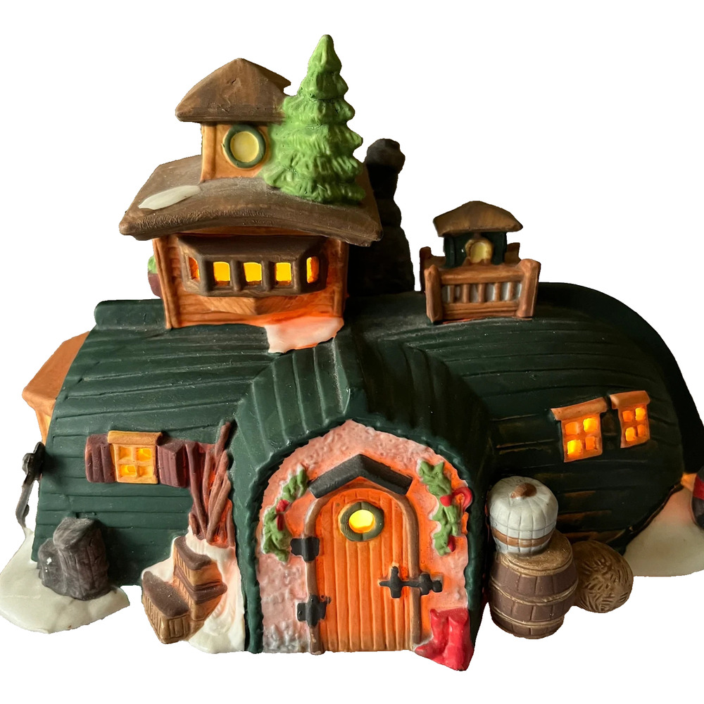 Dept 56 Dickens Village 1989 Peggottys Seaside Cottage David Copperfield W/LIGHT